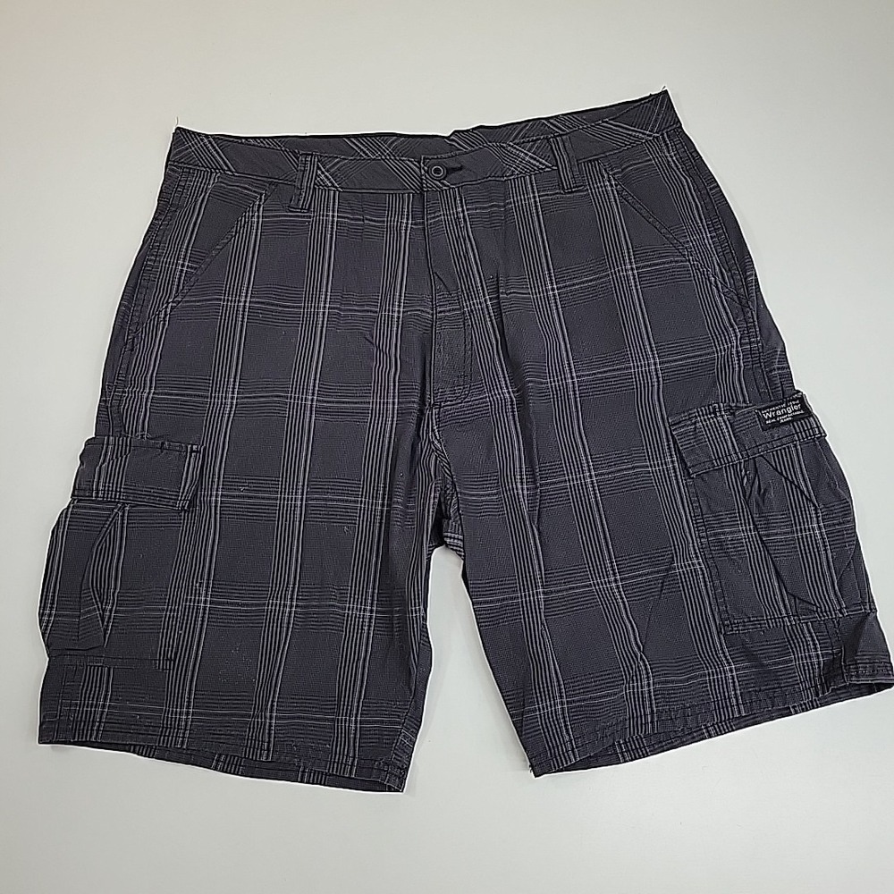 Wrangler Cargo Shorts Mens 38 Gray Plaid Cotton Casual Outdoor Preppy Comfy